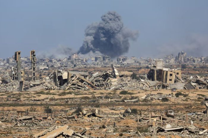 Israel Bombs Gaza Homes; Hamas Responds to Trump Proposal