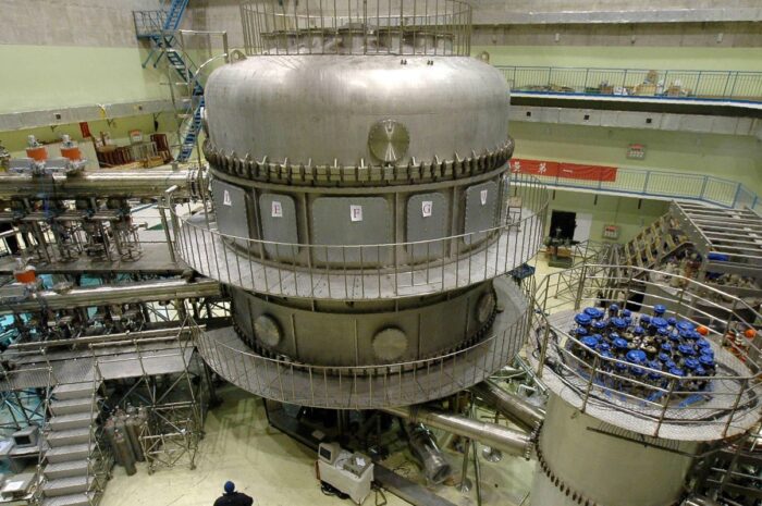 China’s Artificial Sun: A Revolution in the Search for Infinite Energy