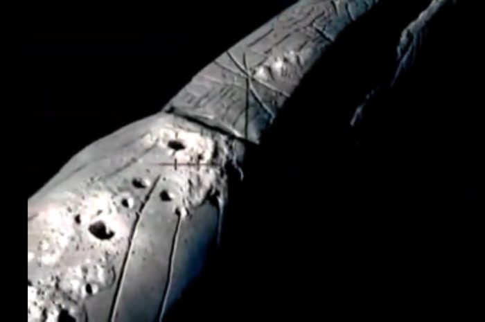 Secret Moon Missions: Hidden Discoveries, Alien Bases, and NASA’s Mysterious Silence