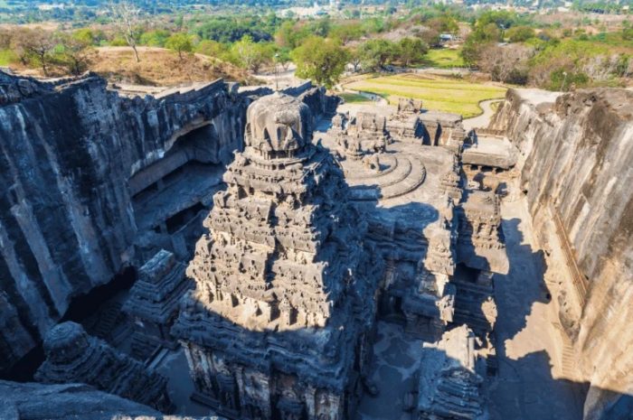 Kailasa Temple – A Monument Beyond Human Comprehension