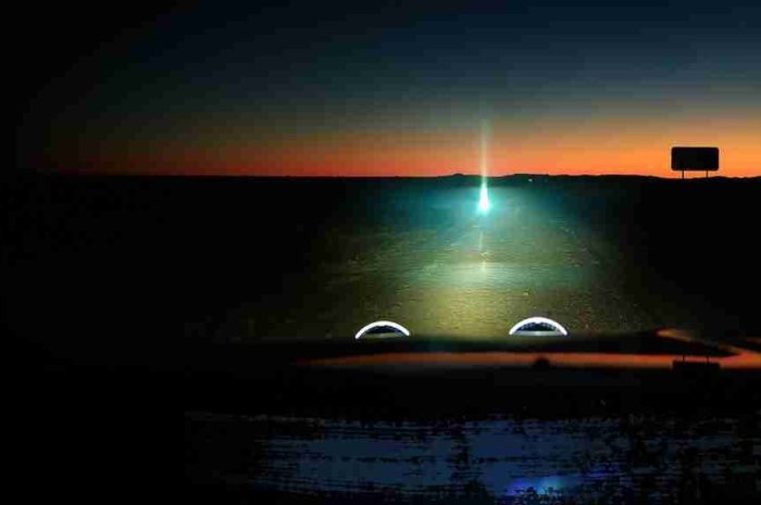 Min Min Lights – The Mysterious Phenomenon of the Australian Outback